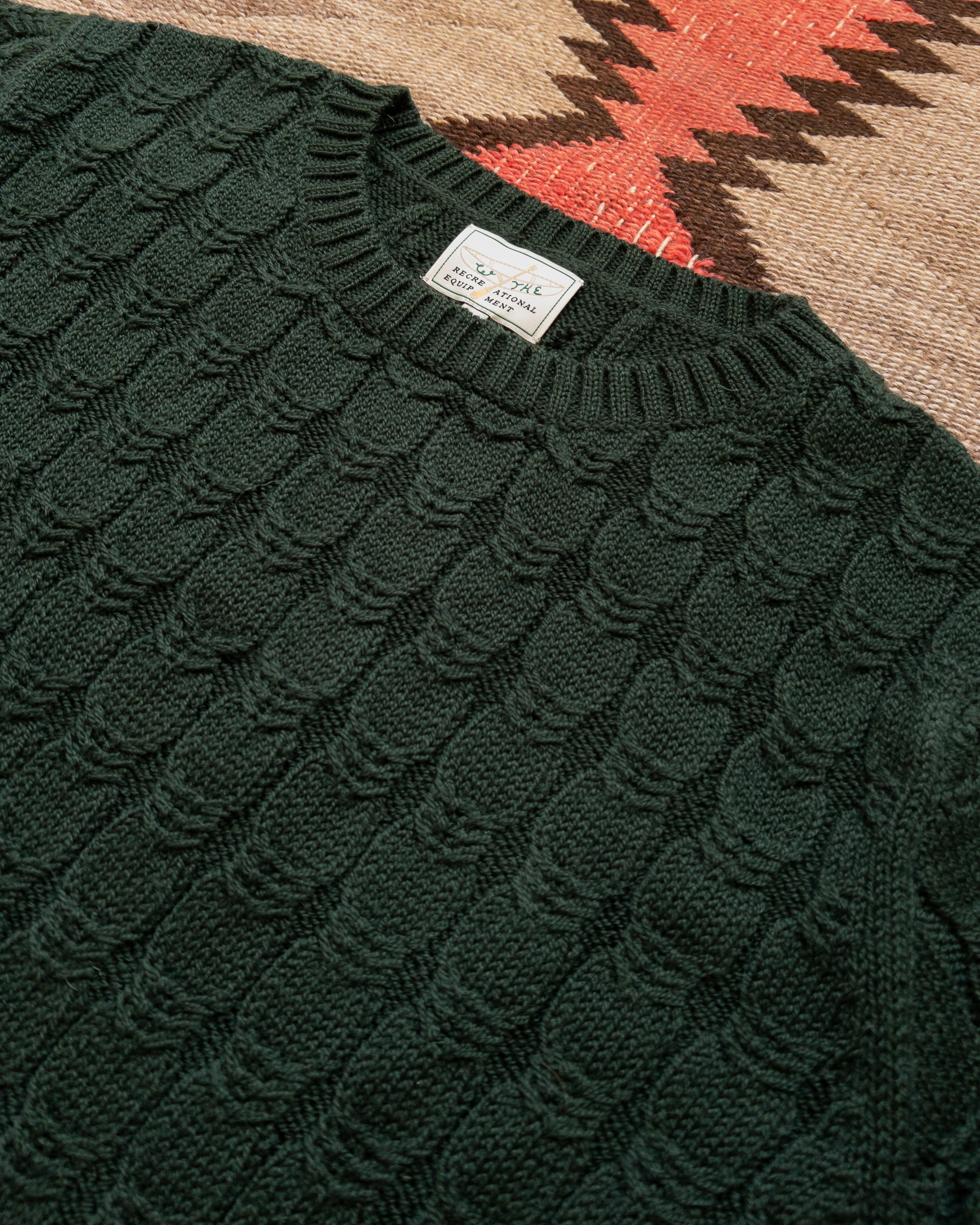 Highland Cableknit Sweater - Evergreen - Image 2