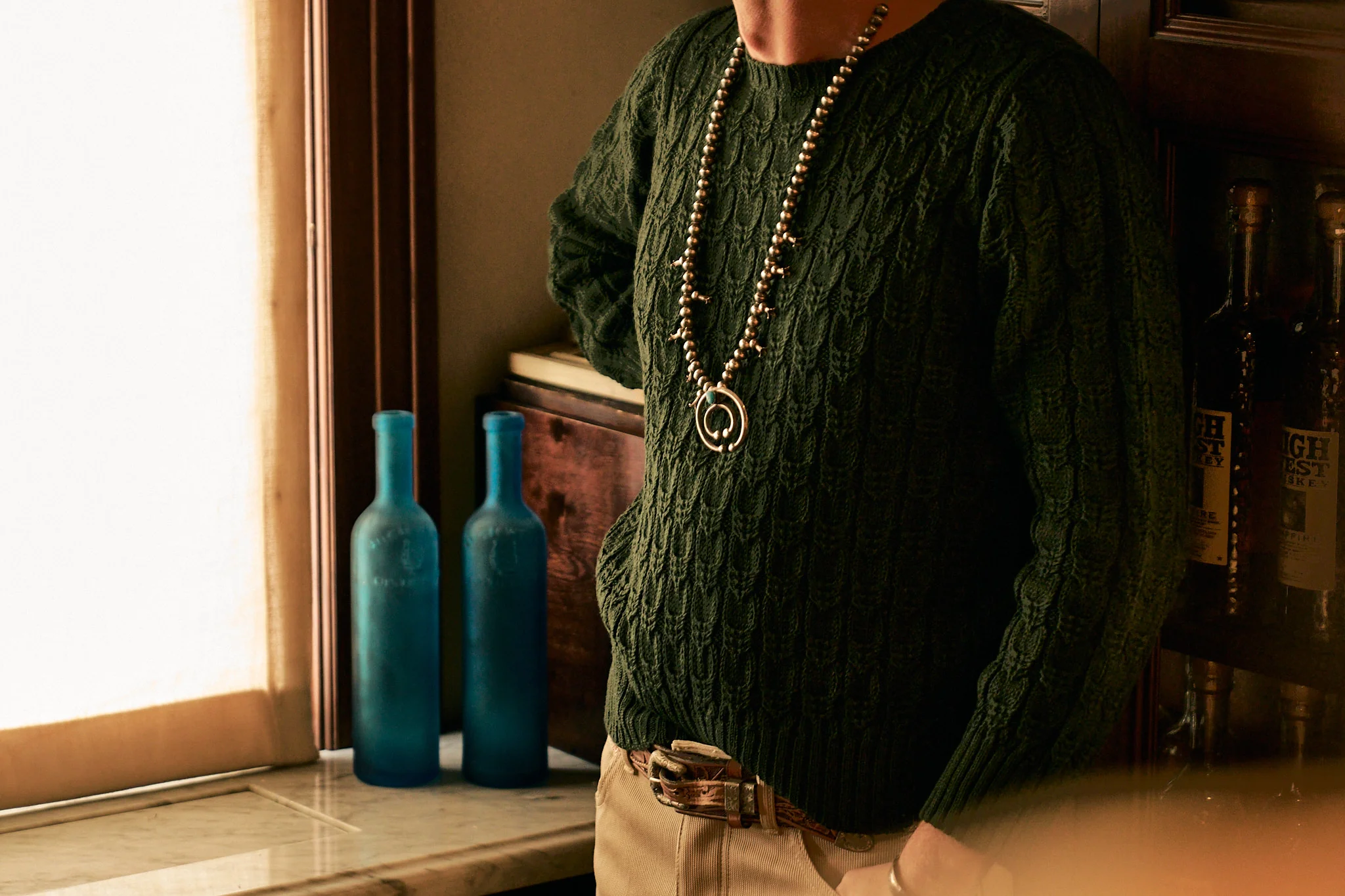 Highland Cableknit Sweater - Evergreen - Image 4