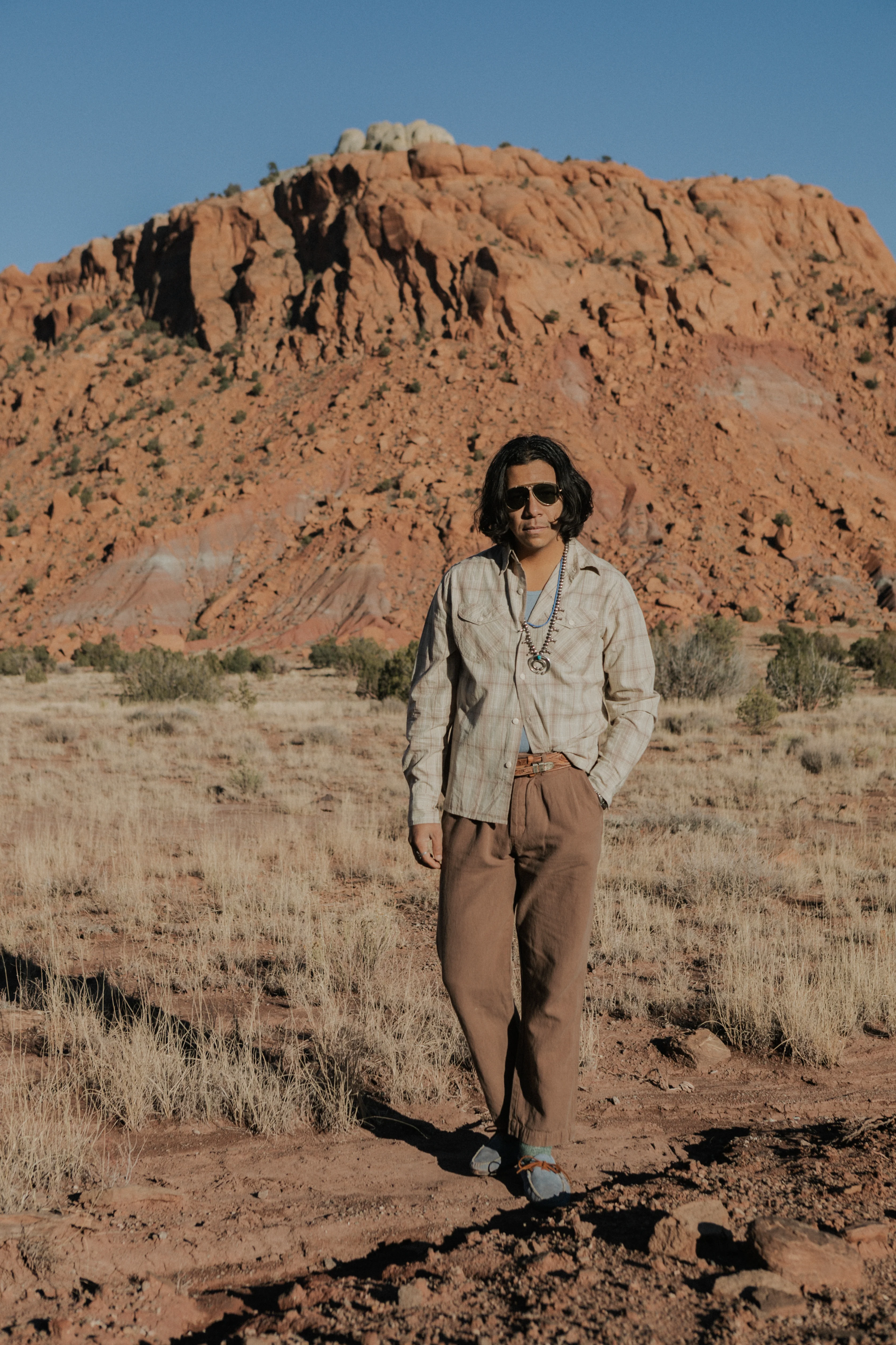 Pleated Cotton Linen Twill Chino - Churro Brown - Image 3