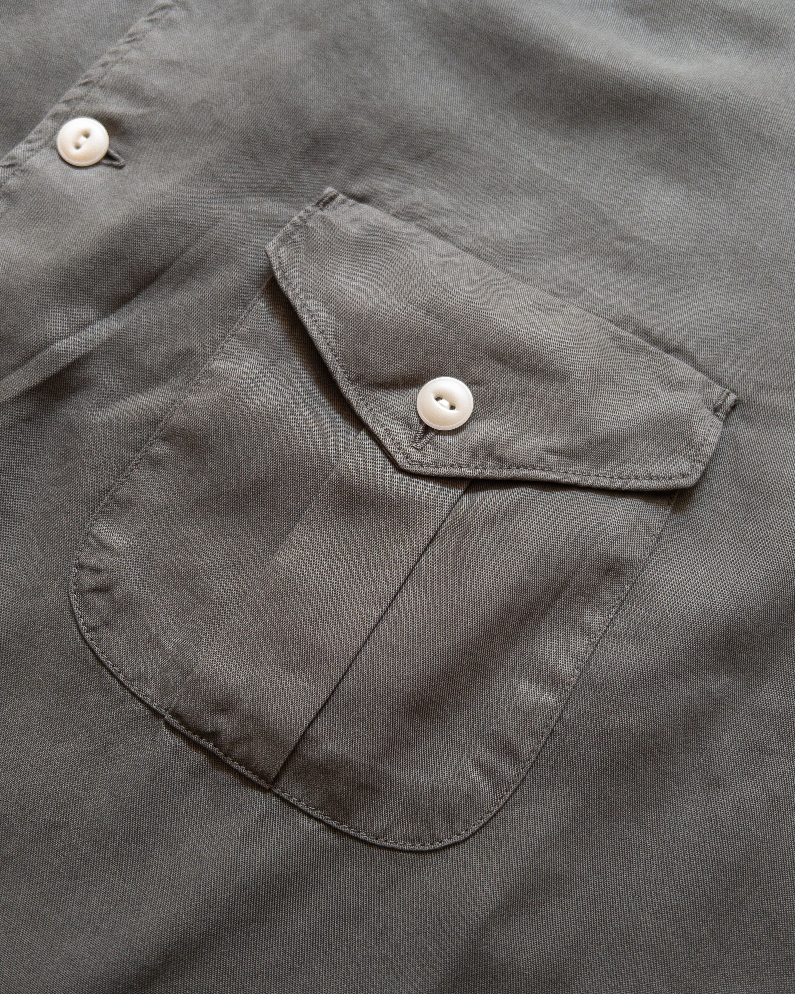Tencel Gabardine Patio Shirt - Faded Black - Image 2